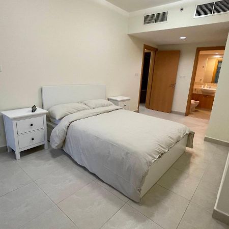Metro Premium Location Spacious 2 Bedroom Apartment Right Next To The Metro Dubai Exterior photo