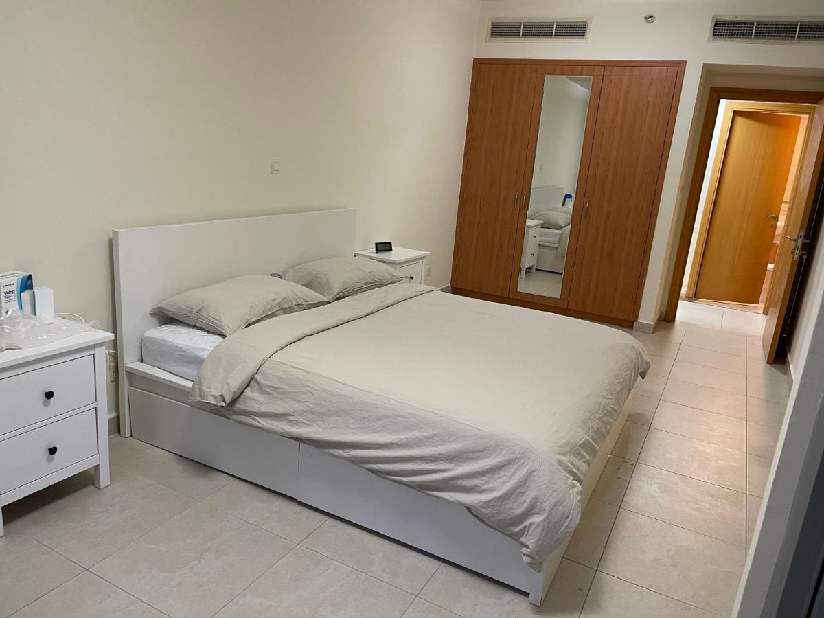 Metro Premium Location Spacious 2 Bedroom Apartment Right Next To The Metro Dubai Exterior photo